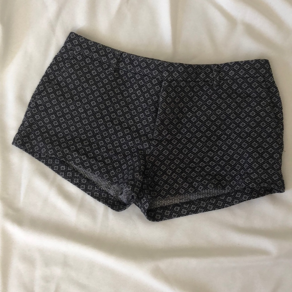 BR black diamond jacquard shorts.
